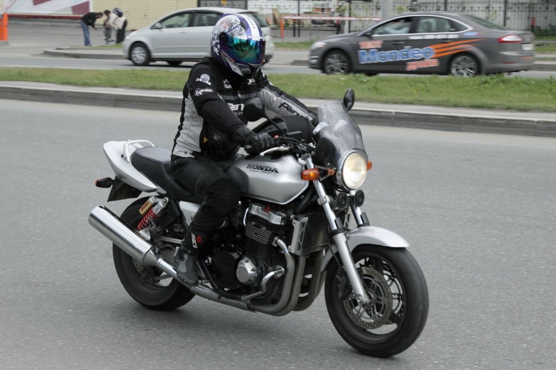 РњРѕС‚РѕС†РёРєР» Honda CB 1300