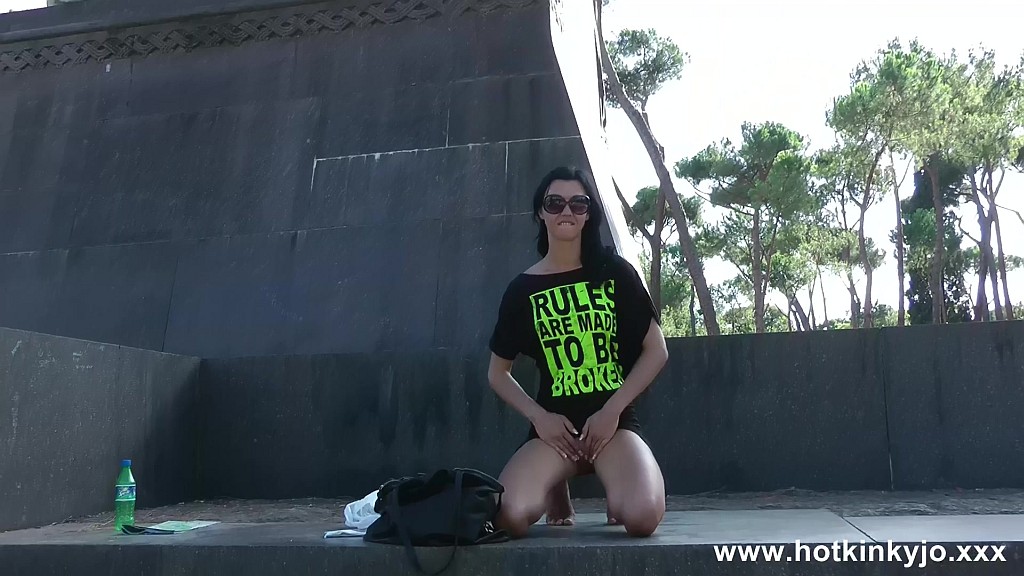 Villa Borghese - public fisting in Rome