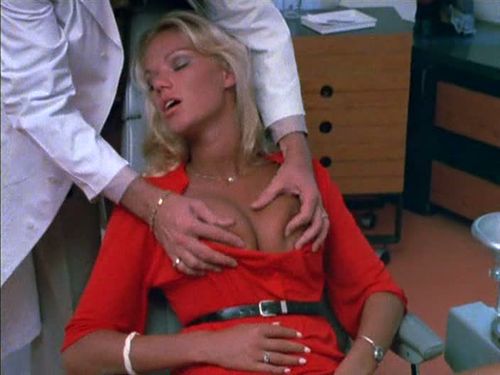 Brigitte Lahaie  / Отпадная малышка ушатала стоматолога.